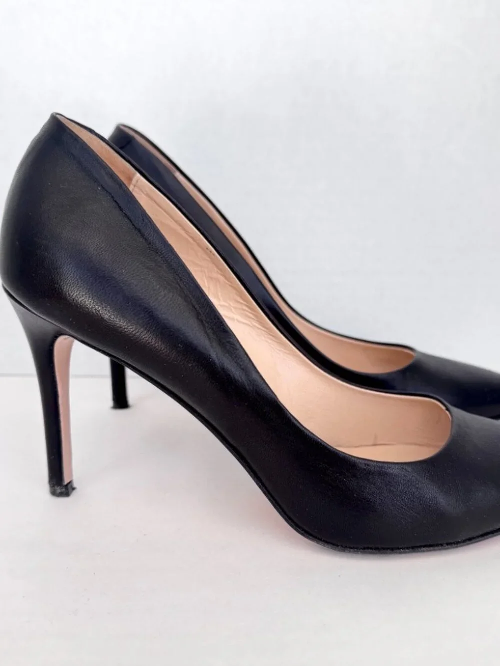 8 by Yoox Womens Pumps Size EU 40 US 9.5 Black Leather Pointy Toe